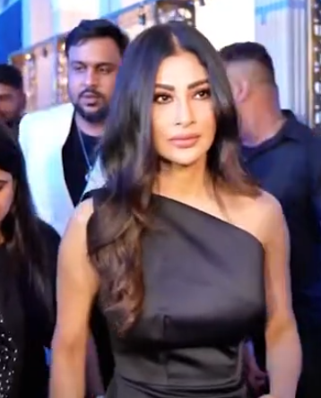 Actress Mouni Roy:   एक्ट्रेस मौनी रॉय के साथ लोगों ने की बदसलूकी