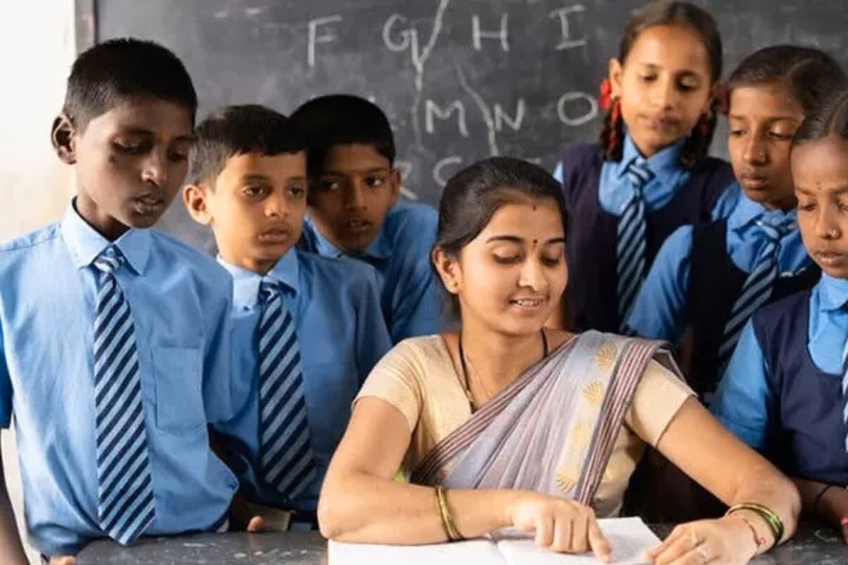 MP government: दिवाली से पहले अतिथि शिक्षकों को राहत, बिना ई-अटेंडेंस मिलेगा जुलाई-अगस्त का वेतन
