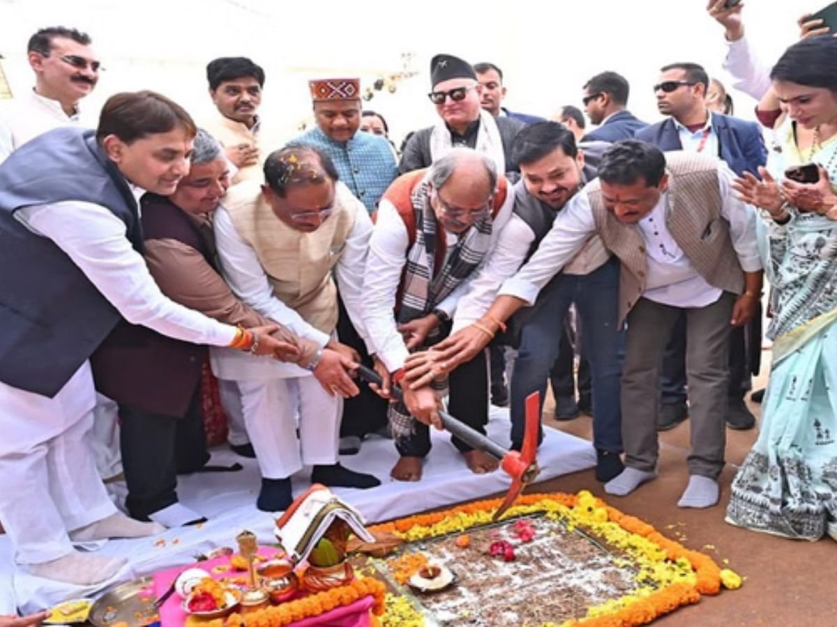 FILM CITY ON CG: मुख्यमंत्री विष्णुदेव साय ने फिल्म सिटी का भूमि पूजन