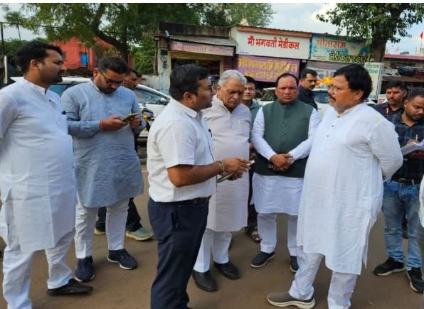 Shivpuri: CMO साहब आप छुट्टी ले लो, जाने ऊर्जा मंत्री क्यों कहना पड़ा ये...