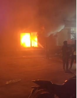 Diodar fire:  दियोदर में एक और अग्निकांड! पुलिस और फायर टीमों की रातभर मशक्कत!