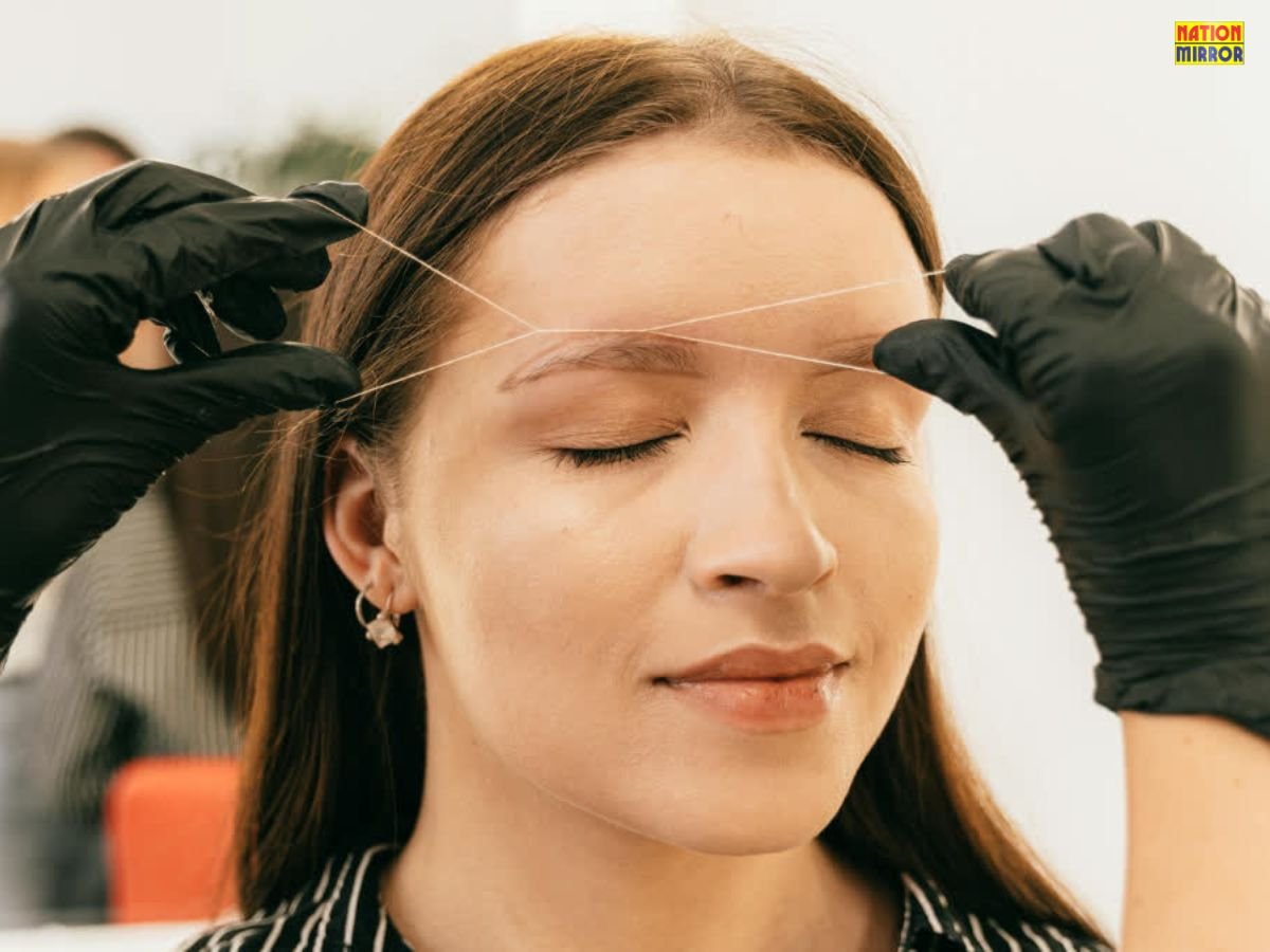 Eyebrow Threading Infection Risk: बार-बार आईब्रो बनवाना पड़ सकता है भारी, हो सकती हैं ये गंभीर बीमारियां!