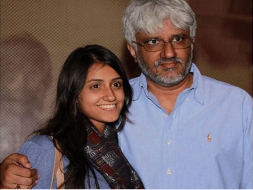Fraud Case On Vikram Bhatt: फिल्ममेकर विक्रम भट्ट और उनकी बेटी पर धोखाधड़ी का केस दर्ज!