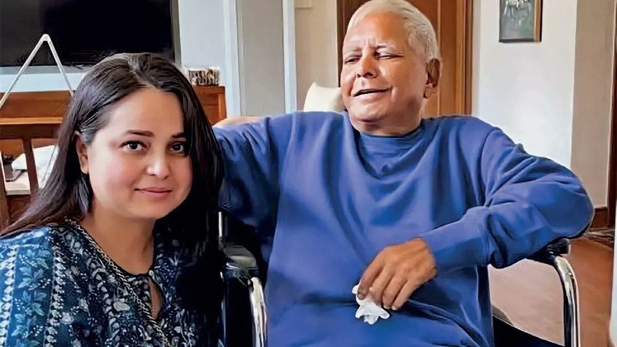 लालू को किडनी दी, अब रिश्ता तोड़ा..लालू की बेटी रोहिणी ने छोड़ी राजनीति और परिवार, संजय यादव पर लगाए आरोप