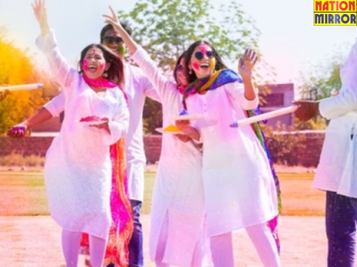 Holi Celebration Ideas: इस तरह से मनाएं होली, रुठे दोस्त भी आने को हो जाएंगे मजबूर!