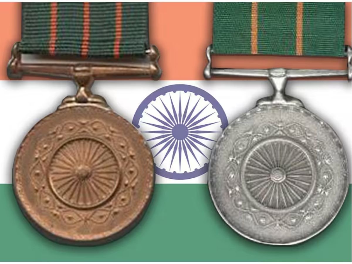 सेना के 3 अफसरों को कीर्ति चक्र, 13 को शौर्य चक्र,  शुभांशु शुक्ला अशोक चक्र से सम्मानित