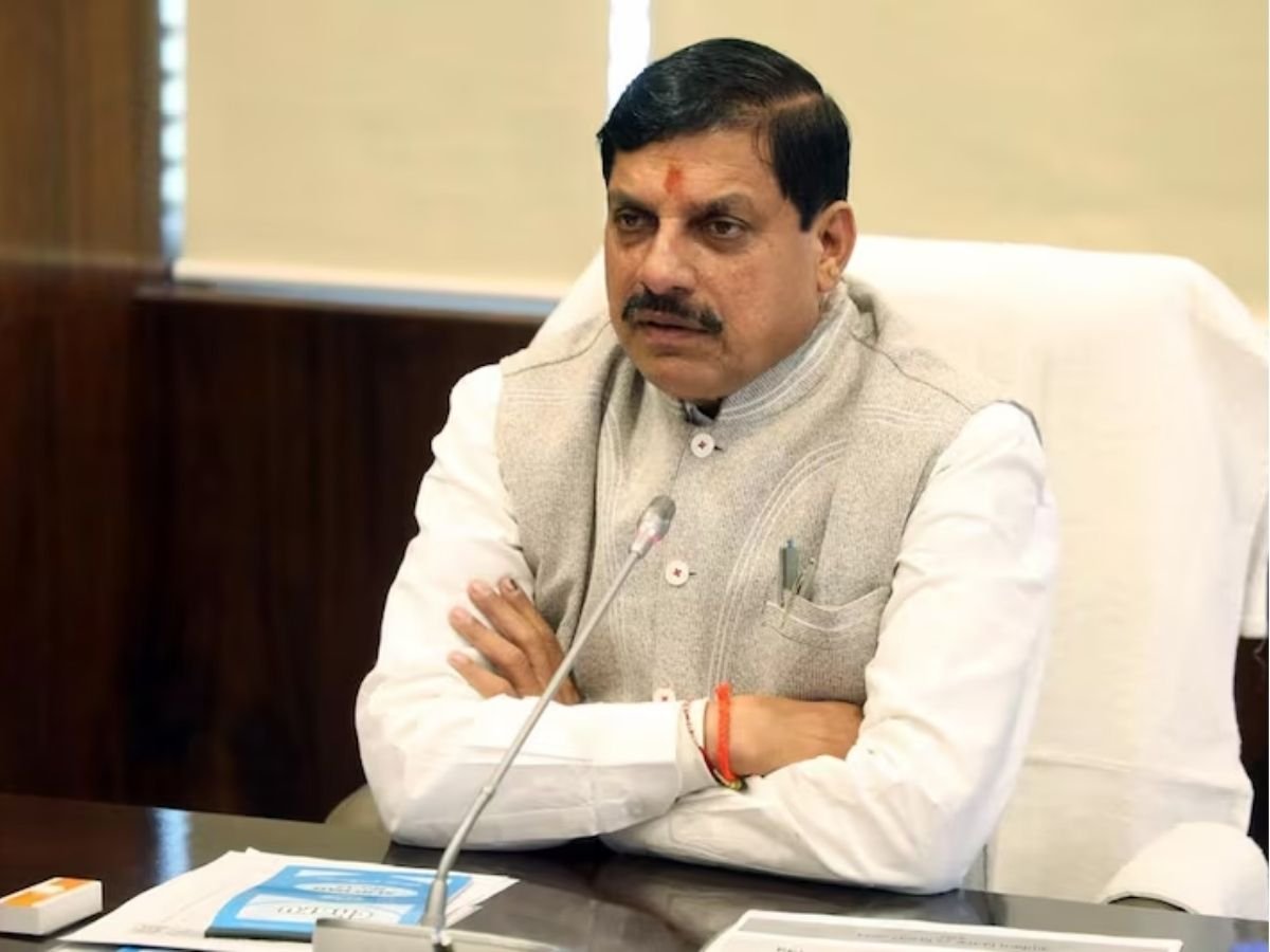 MP NEWS : CM डॉ मोहन यादव सड़क सुरक्षा जागरूकता के लिए वितरित करेंगे निशुल्क हेलमेट