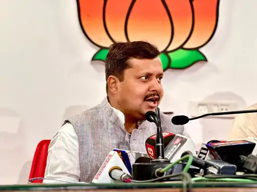 नितिन नबीन बने BJP के कार्यकारी अध्यक्ष, बिहार से दिल्ली तक हलचल