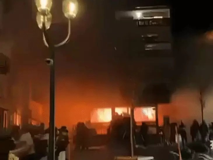 न्यू ईयर जश्न: स्विट्जरलैंड के स्की रिसॉर्ट में भीषण धमाका, 40 की मौत की आशंका, 100 से ज्यादा घायल