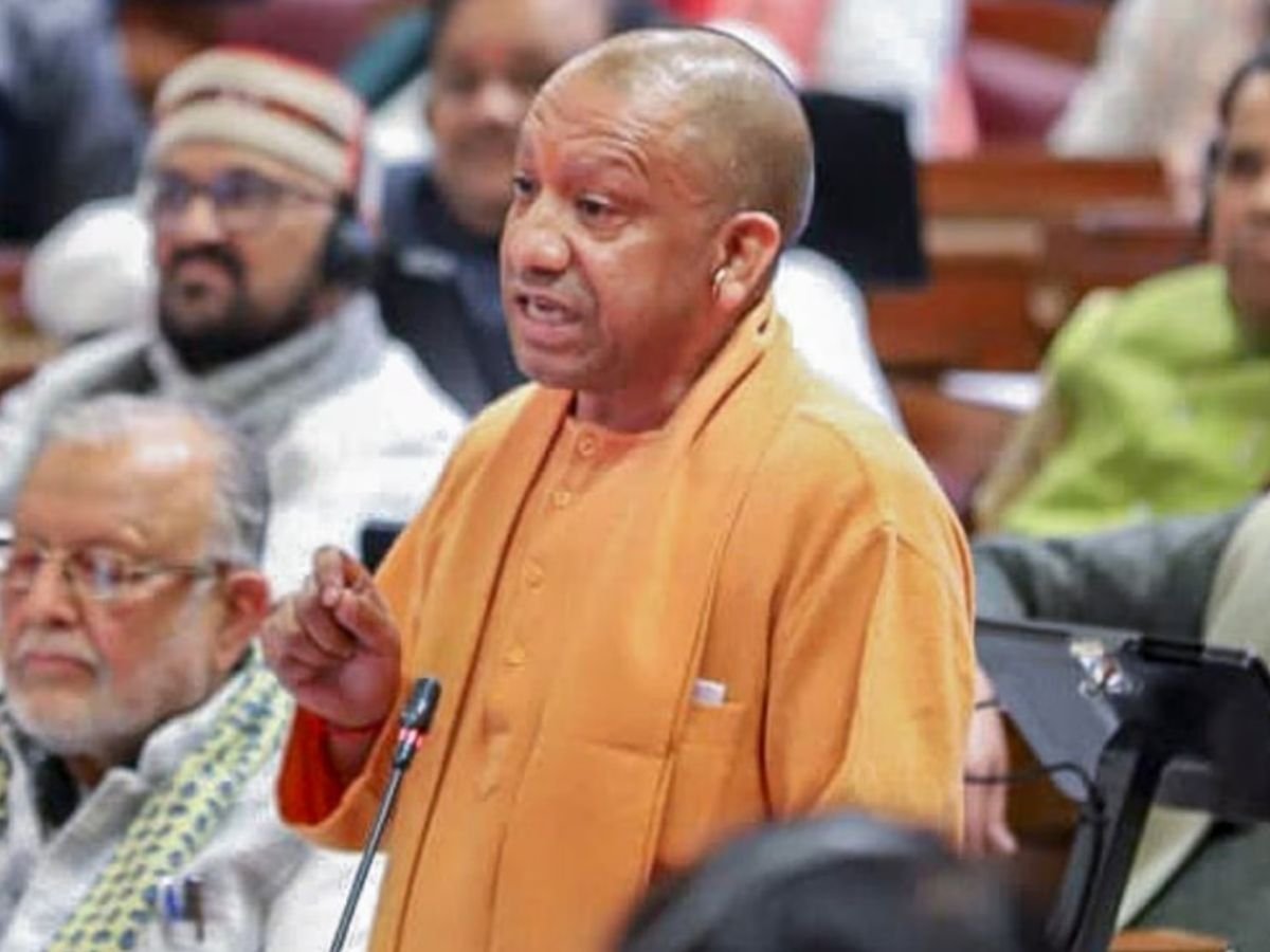 योगी बोले - दंगे का उपचार क्या है, बरेली के मौलाना से पूछ लो, सपा पर निशाना, बोले - गाजा पर आंसू बहाएं, बांगलादेश में हिंदू की हत्या पर चुप