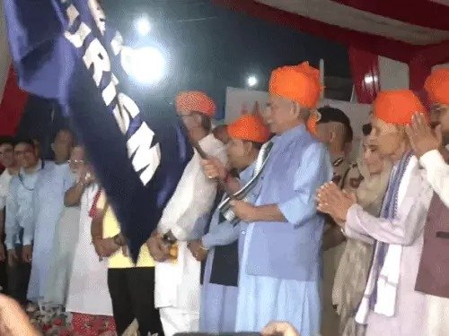 अमरनाथ यात्रा 2025 शुरू: पहले जत्थे को LG ने दिखाई हरी झंडी