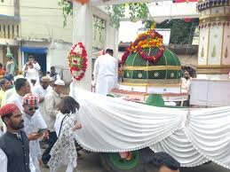 प्रधानमंत्री मोदी ने GST में ऐतिहासिक बदलाव कर देशवासियों को दिवाली का बड़ा गिफ्ट दिया है, जिससे आम उपभोक्ता और व्यापारियों को सीधा लाभ मिलेगा