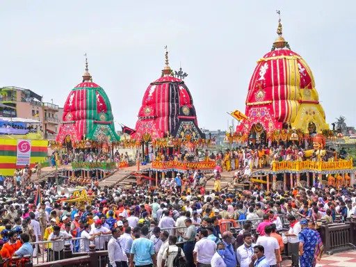 पुरी रथयात्रा 2025 : 58 दिन में बनते हैं 200 टन के रथ, फिर क्यों तोड़े जाते हैं ये?