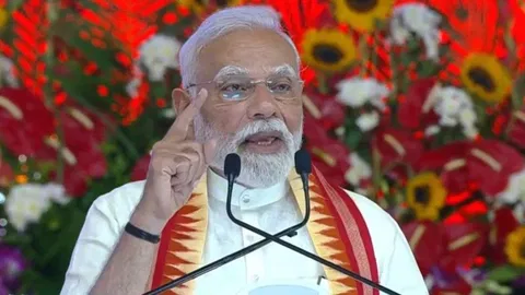 PM Modi Ahmedabad speech: अहमदाबाद में देश के मुखिया पीएम मोदी का भाषण... भारत दबाव झेलने की शक्ति बढ़ाता जाएगा