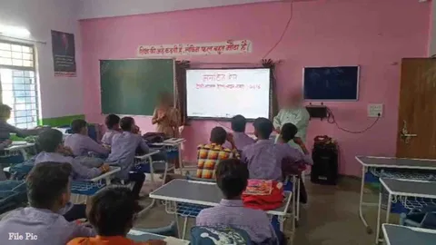 Rajgarh school porn video:  राजगढ़ के स्कूल में मॉनिटर पर चली अश्लील फिल्म, छात्र वीडियो बनाते रहे, प्रिंसिपल बोले – पुराना मामला है