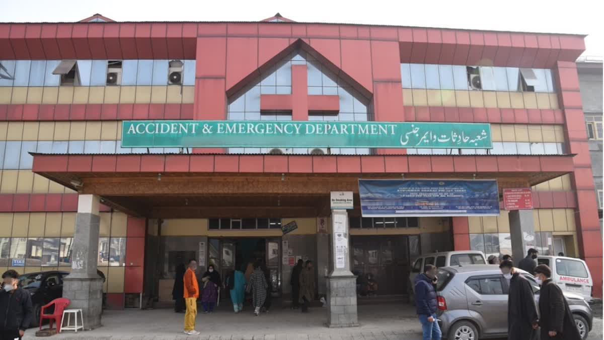दिल्ली विस्फोट जांच से कश्मीर के डॉक्टरों में चिंता बढ़ी
