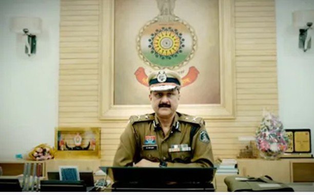 raipur police commissioner system: रायपुर में शुरू हुई पुलिस कमिश्नर प्रणाली: शहर और ग्रामीण इन ऑफिसर्स को कमान
