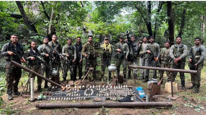 Sukma Ordnance factory destroyed: नक्सलियों की ऑर्डिनेंस फैक्ट्री तबाह, मात्रा में हथियार-बारूद बरामद