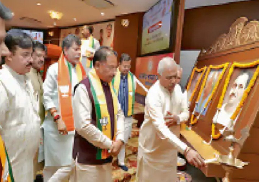 Raipur: छत्तीसगढ़ BJP मंत्रियों की क्लास