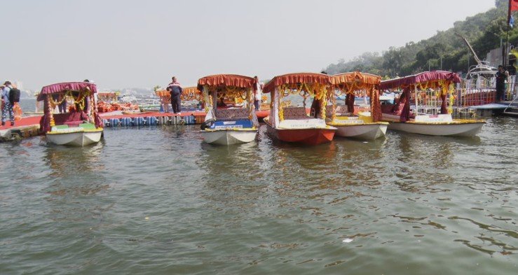 Bhopal Shikara Tourism: झीलों की नगरी में ‘शिकारा पर्यटन’ के रंग, एक सप्ताह में 5500 लोगों की सैर