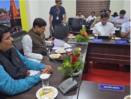 Ujjain Meeting : सीएम ने सिंहस्थ कार्यों की समीक्षा