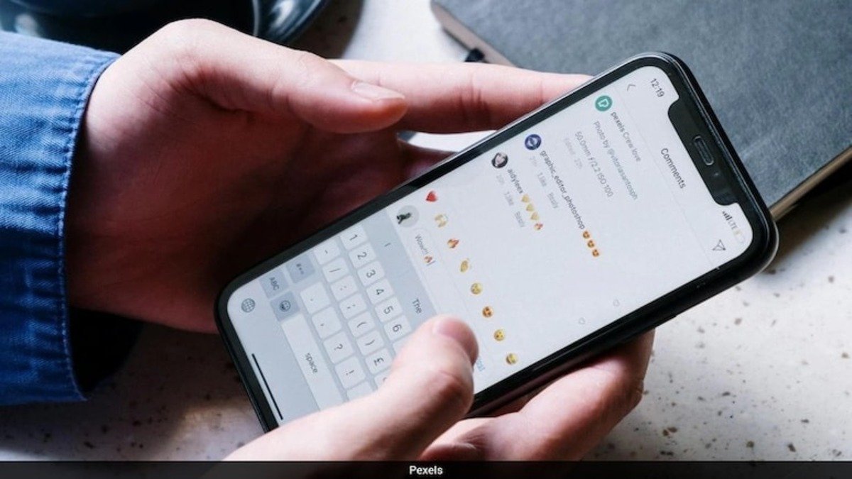 Social media giant Instagram to discontinue encryptionchats starting May 2026